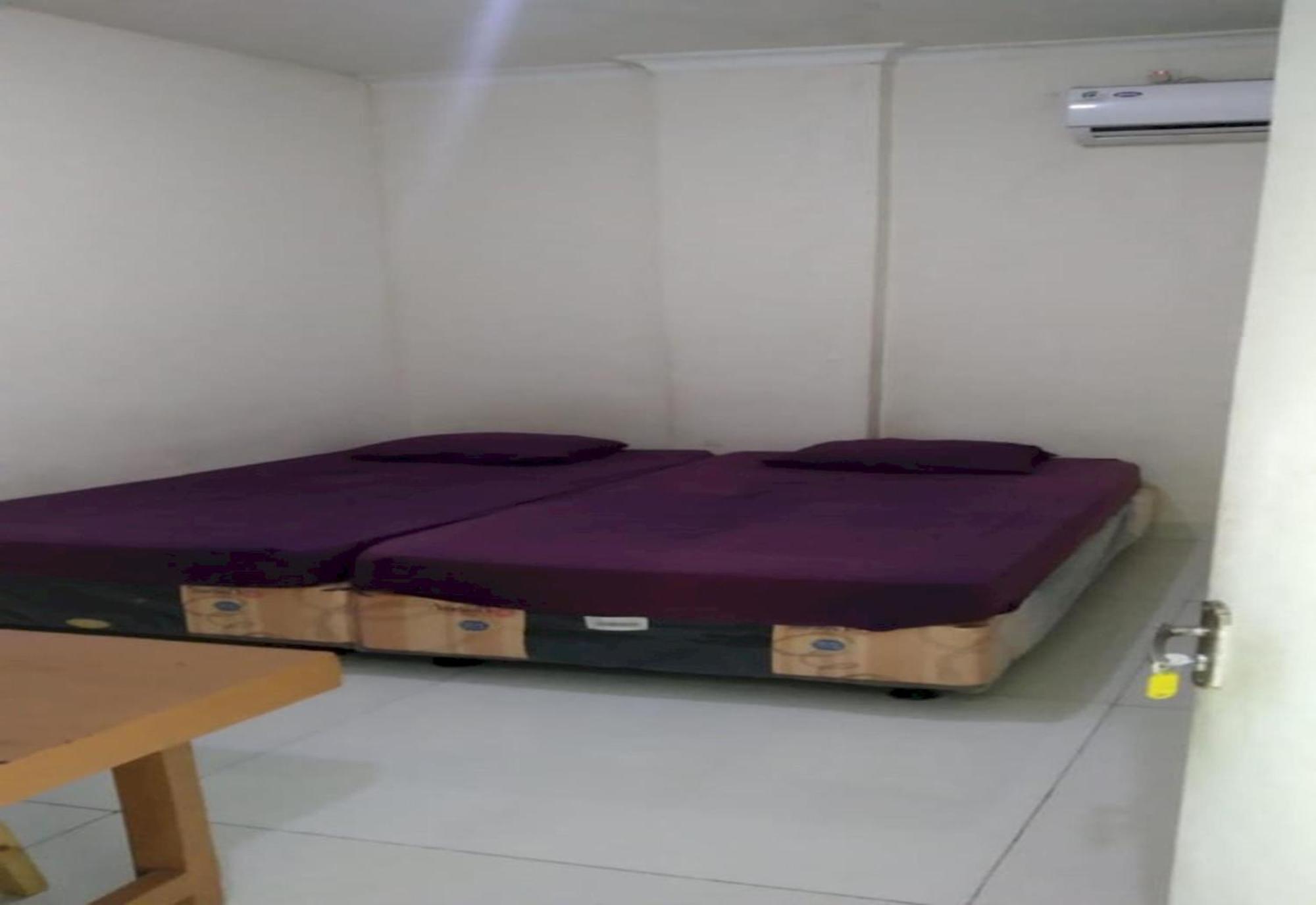 Spot On 94166 Kost Bunda Syariah Hotel Bekasi Buitenkant foto