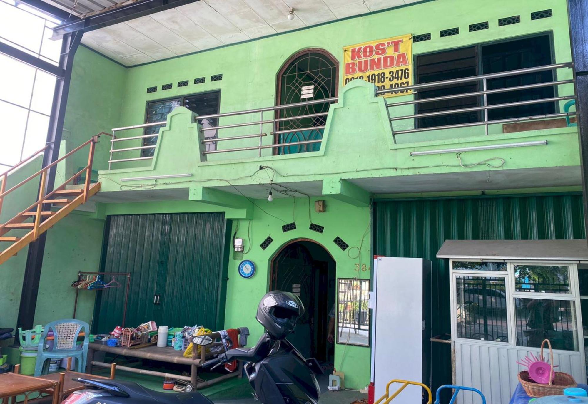 Spot On 94166 Kost Bunda Syariah Hotel Bekasi Buitenkant foto