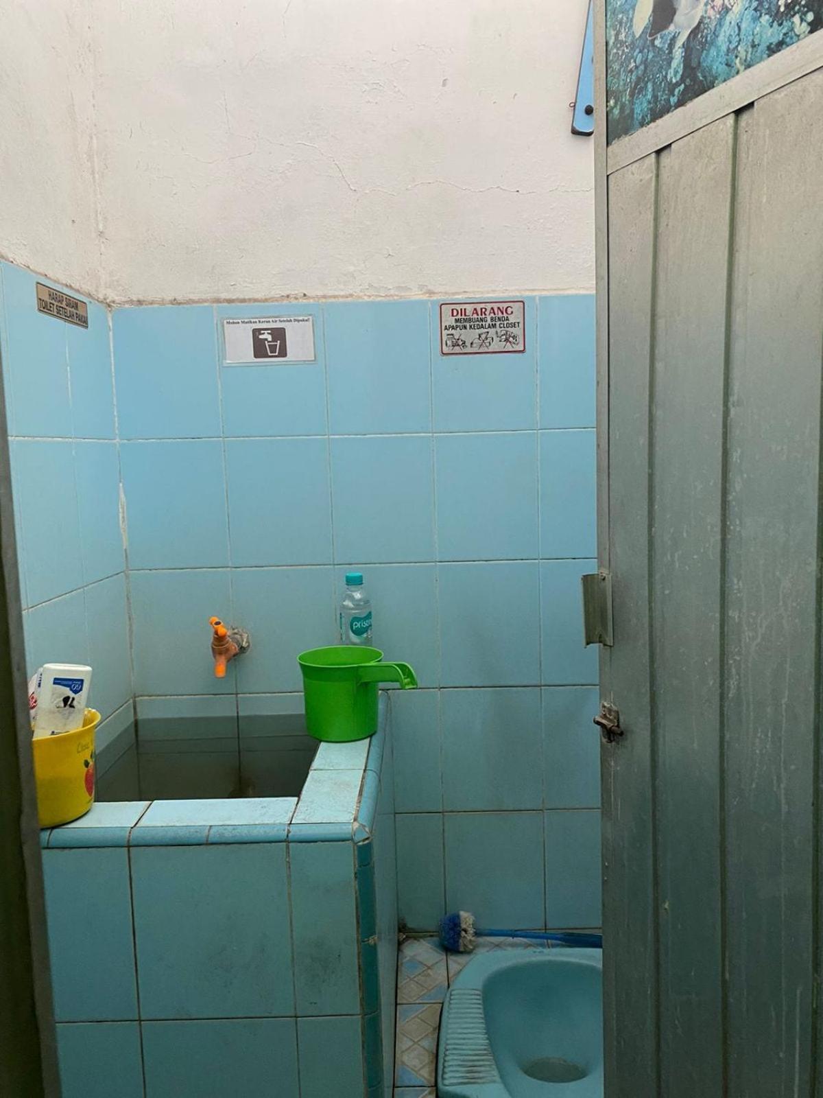 Spot On 94166 Kost Bunda Syariah Hotel Bekasi Buitenkant foto